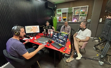 studio podcast